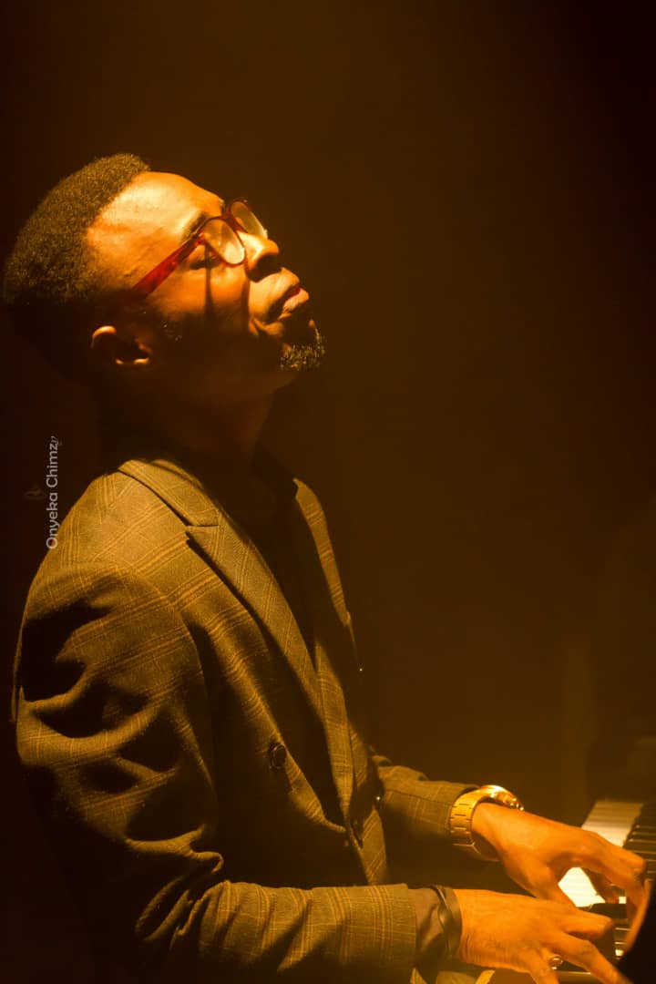 Video: HE WON'T LET ME DOWN by Ifeanyi Amunuba & The New Soul