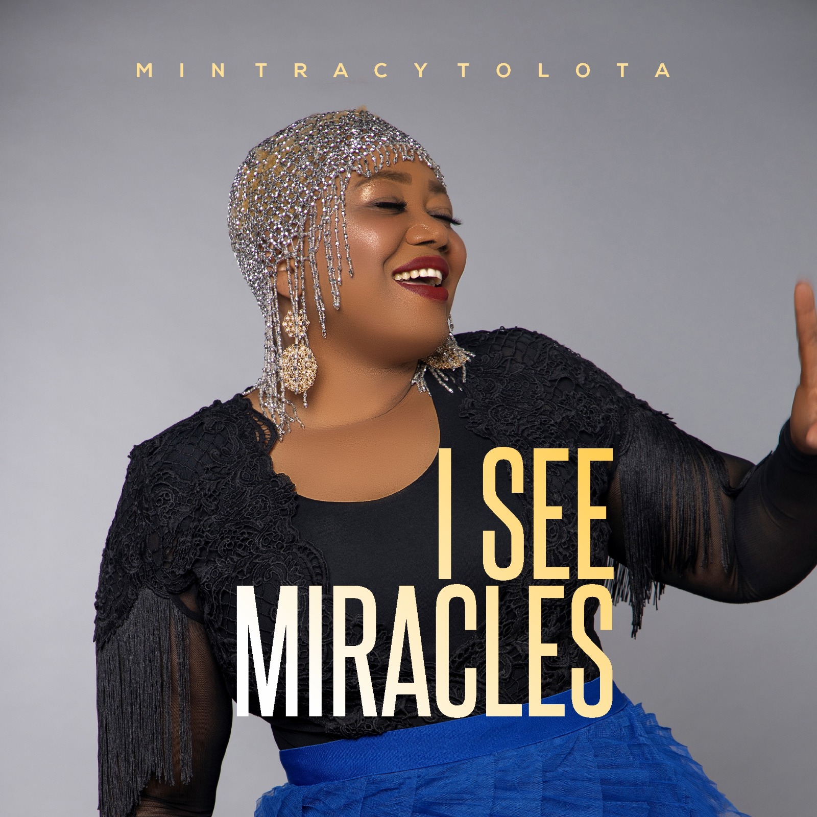 [AUDIO + VIDEO] Min Tracy Tolota - I See Miracles