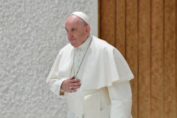 Pope Francis calls for renewed Solidarity on 2021 World Aids day