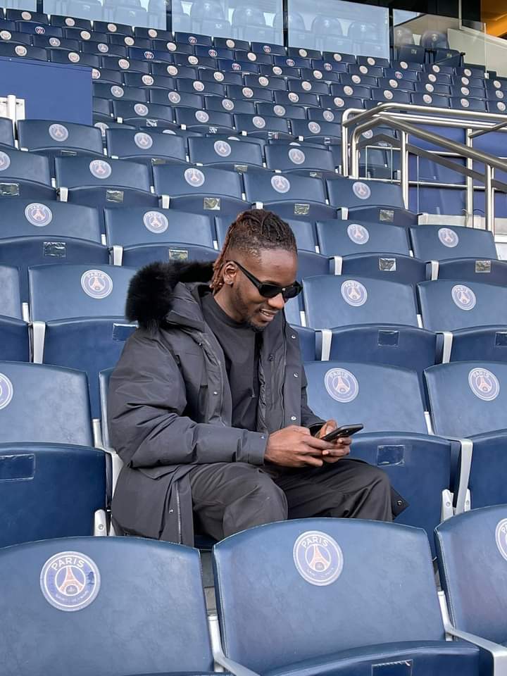Mr Eazi posted a picture of himself with a caption " Jesus saved me"