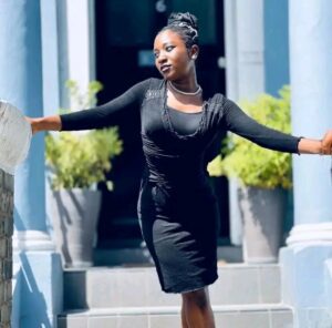 Deborah Enenche shares before and after pictures on instagram