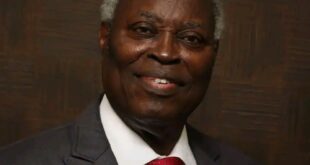 Why some wives are no longer attractive to their husbands — Pastor Kumuyi reveals as he ber@tes ushers who enforce head-cover on ladies 