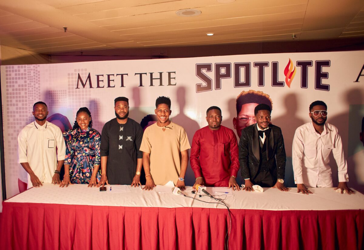 Gospel Artist Moses Bliss unveils records label, Signs four artiste