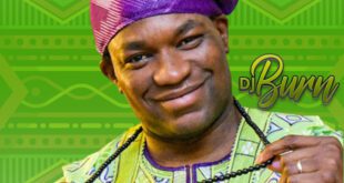 [Music + Lyric Video] Public Show – DJ Burn
